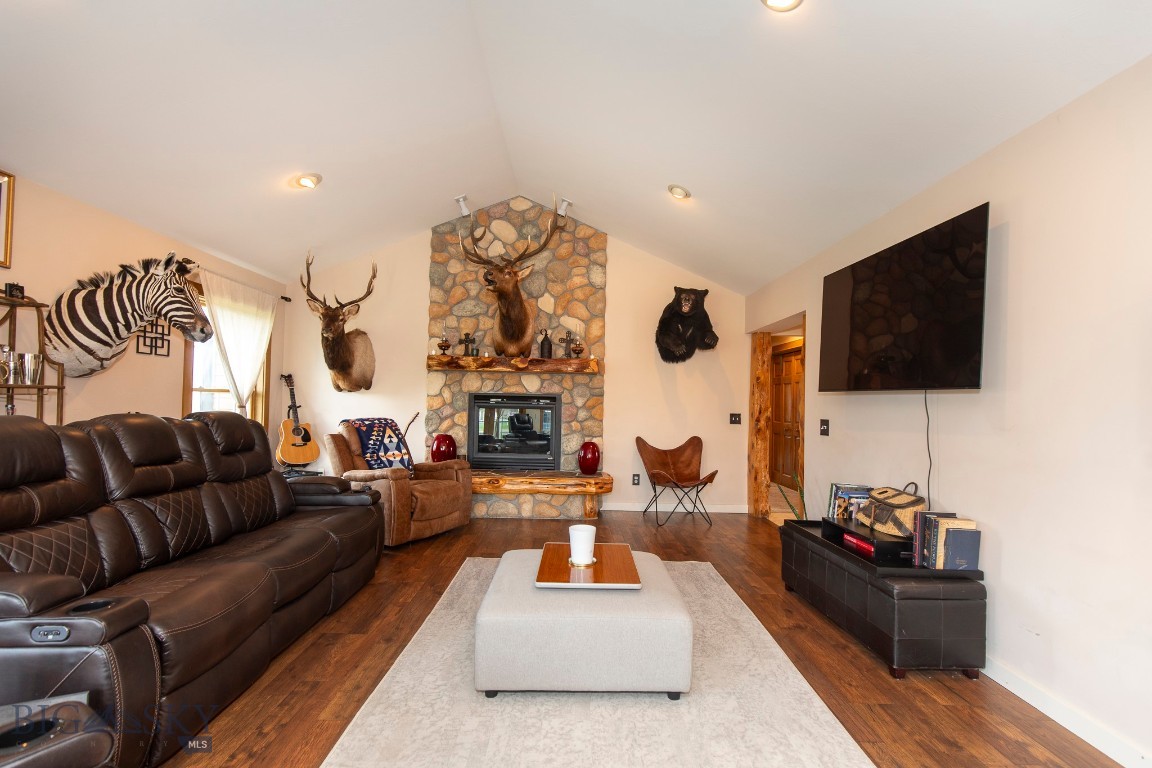 Troutdale - Residential