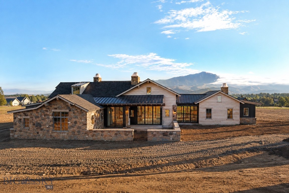 101 Painted Ridge
