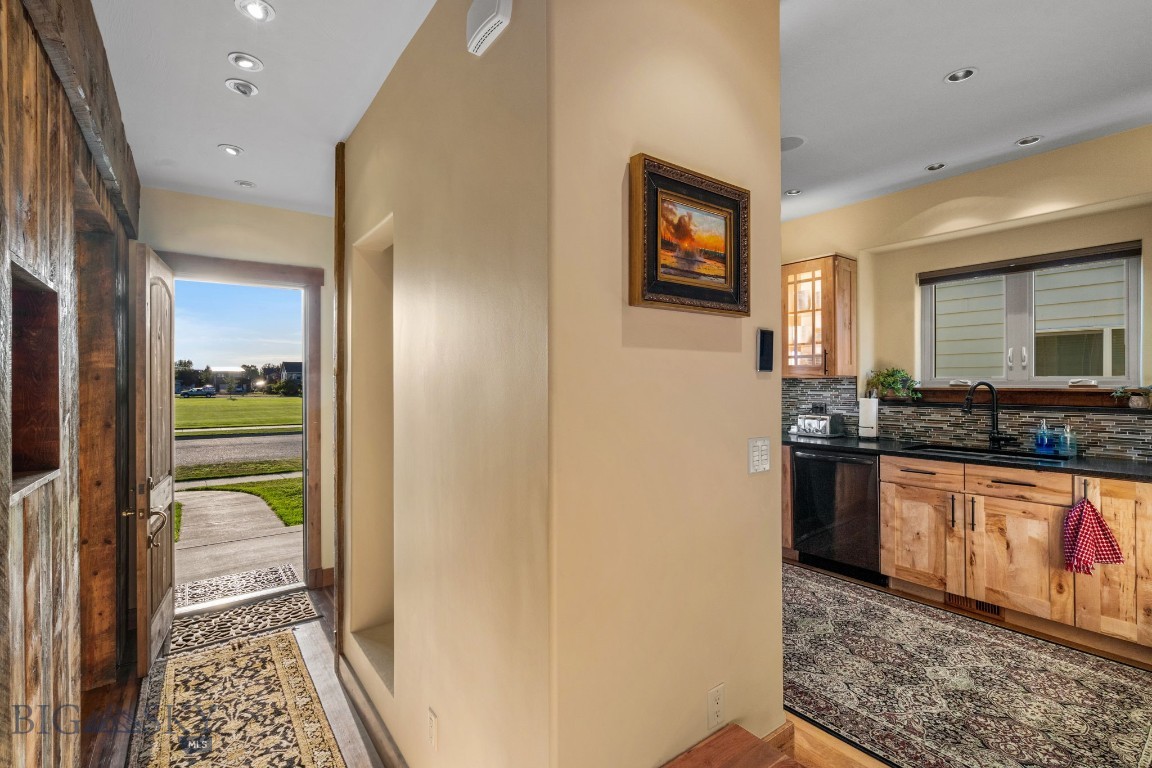 Oak Meadows - Residential