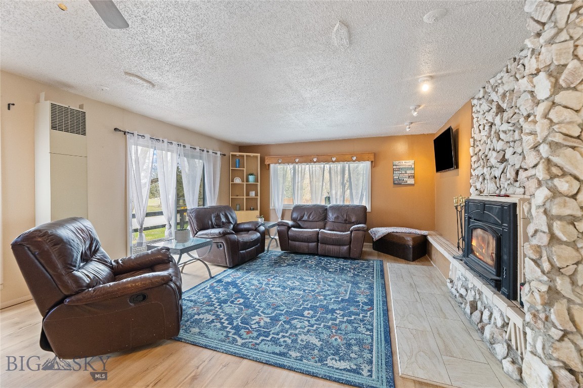 Jefferson Acres - Residential