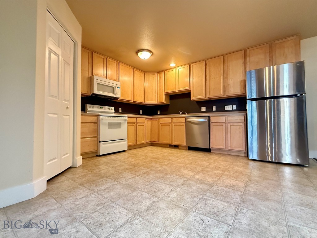 Pine View - Residential