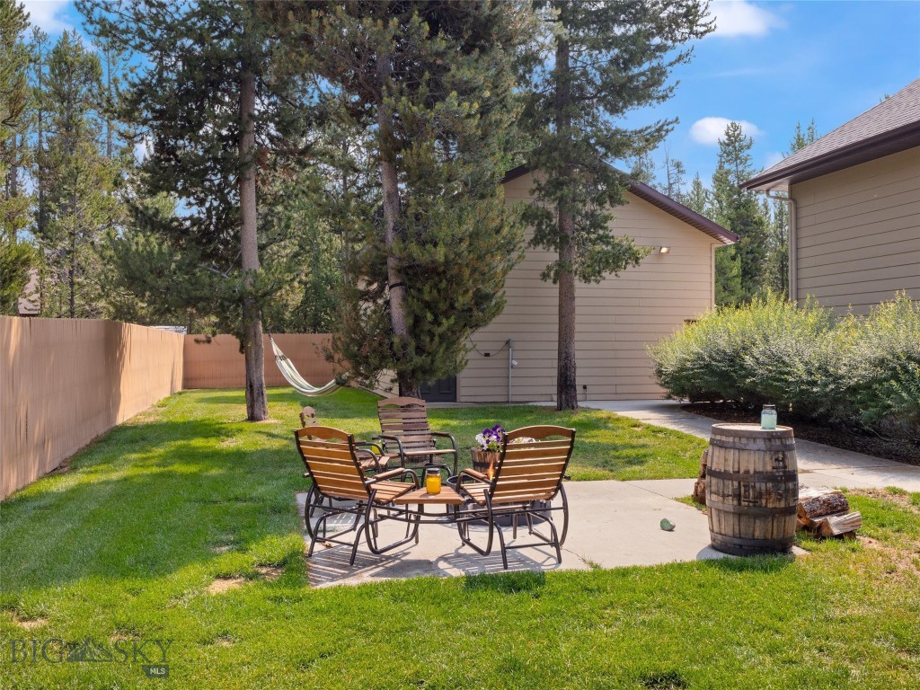 West Yellowstone, Montana 59758, United States, 6 Bedrooms Bedrooms, ,4 BathroomsBathrooms,Residential,Active,49808