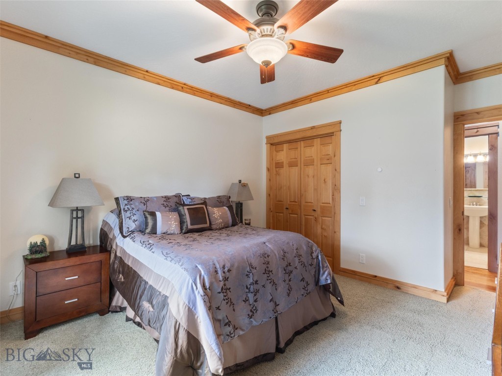 West Yellowstone, Montana 59758, United States, 6 Bedrooms Bedrooms, ,4 BathroomsBathrooms,Residential,Active,49808