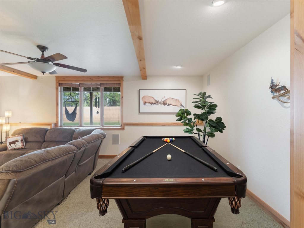 West Yellowstone, Montana 59758, United States, 6 Bedrooms Bedrooms, ,4 BathroomsBathrooms,Residential,Active,49808