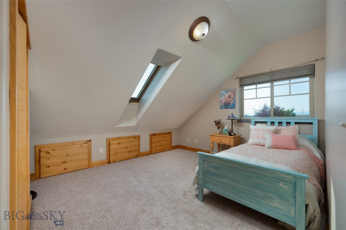 Four Dot Meadows - Residential