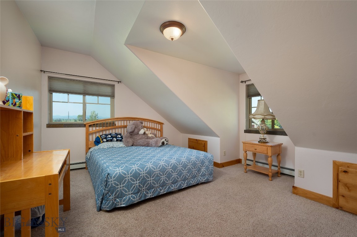 Four Dot Meadows - Residential