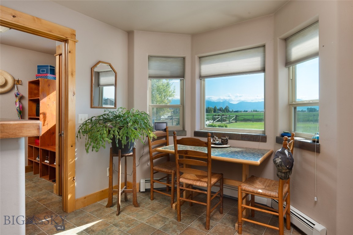 Four Dot Meadows - Residential