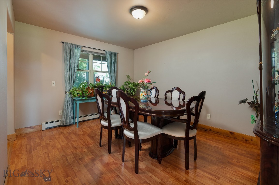 Four Dot Meadows - Residential