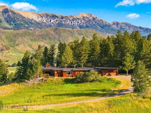 Photo of 6800 Jackson Creek Road, Bozeman, MT 59715 (MLS # 411863)