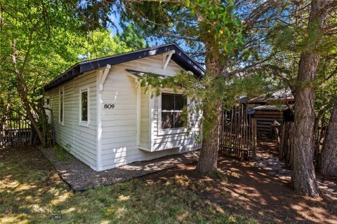 Photo of 809 E Davis Street, Bozeman, MT 59715 (MLS # 413553)