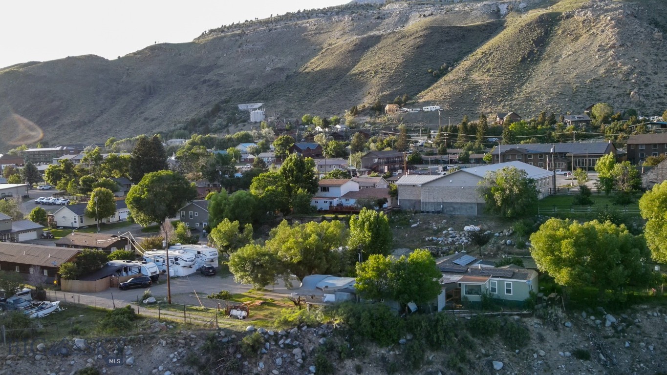 Bigelow - Residential