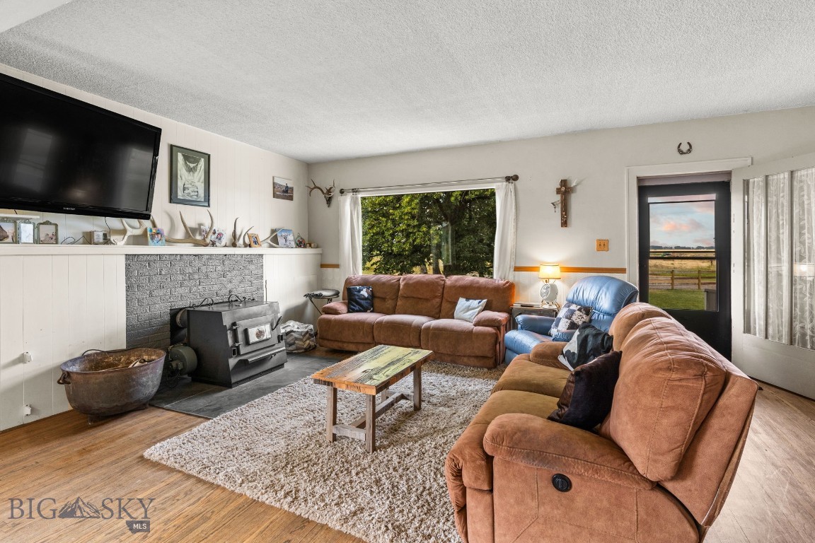 Ross Creek - Commercial Sale