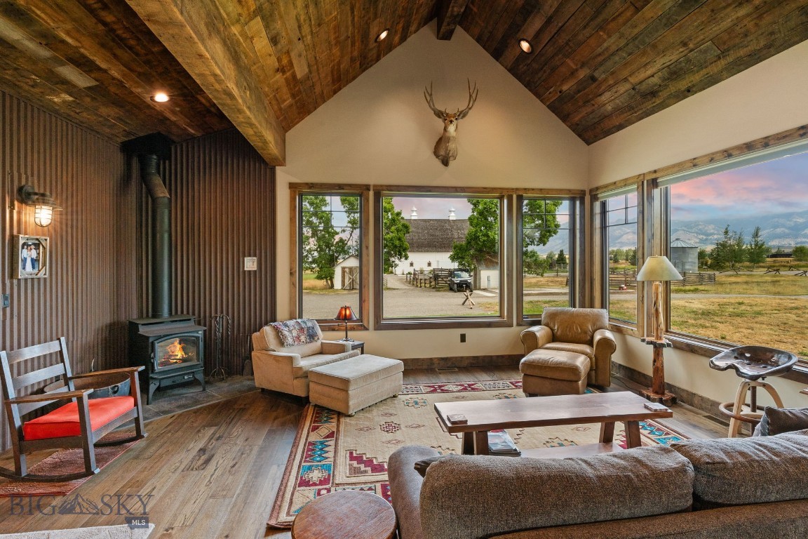 Ross Creek - Commercial Sale