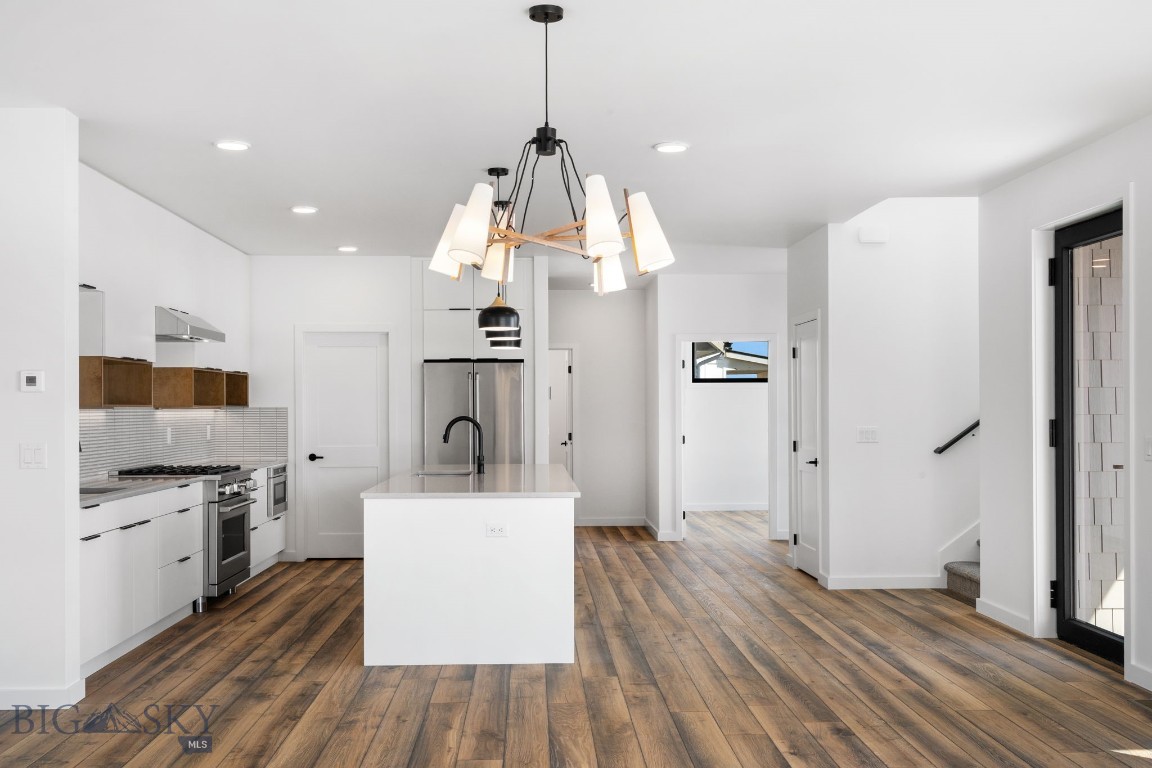 Bozeman, Montana 59718, United States, 4 Bedrooms Bedrooms, ,3 BathroomsBathrooms,Residential,Active,113277