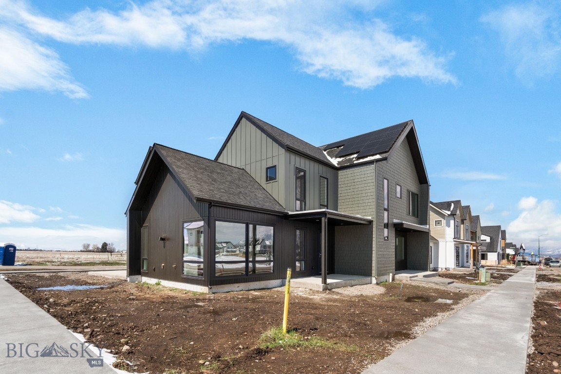 Bozeman, Montana 59718, United States, 4 Bedrooms Bedrooms, ,3 BathroomsBathrooms,Residential,Active,113277