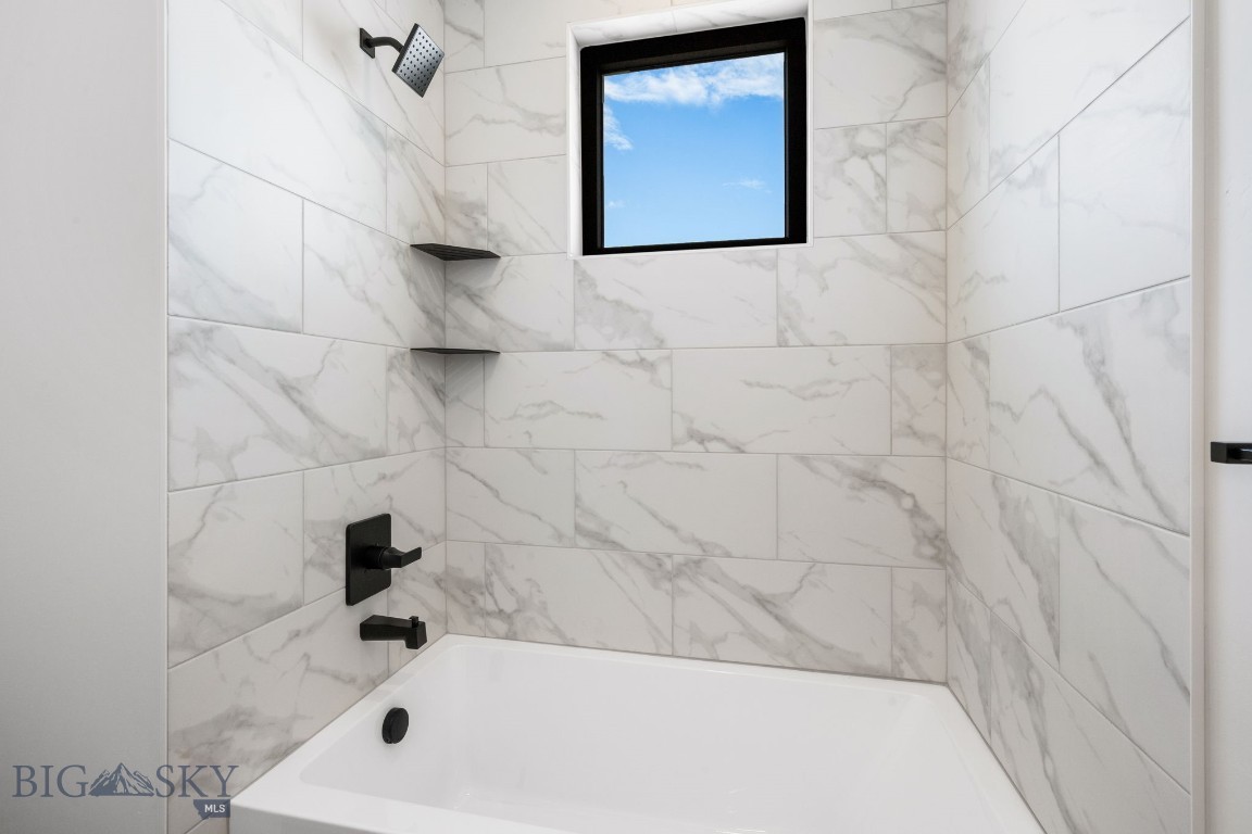 Bozeman, Montana 59718, United States, 4 Bedrooms Bedrooms, ,3 BathroomsBathrooms,Residential,Active,113277