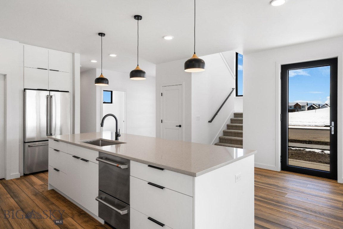 Bozeman, Montana 59718, United States, 4 Bedrooms Bedrooms, ,3 BathroomsBathrooms,Residential,Active,113277