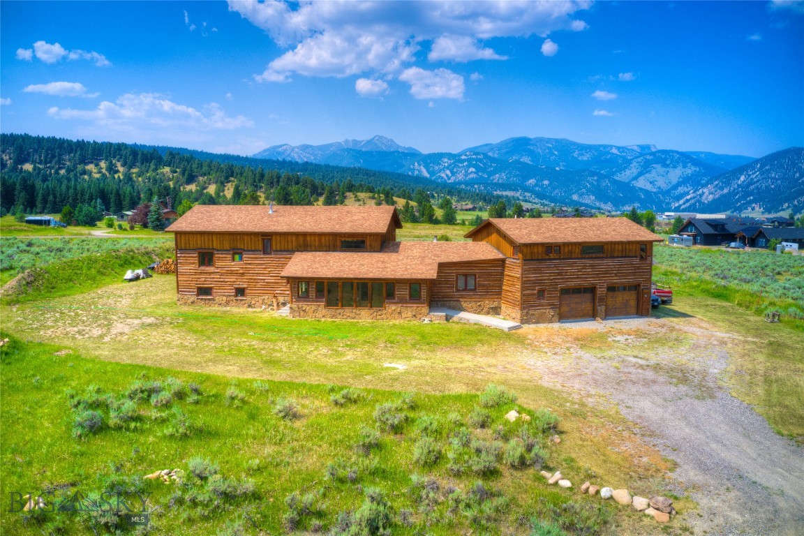 135 Twin Antler Drive