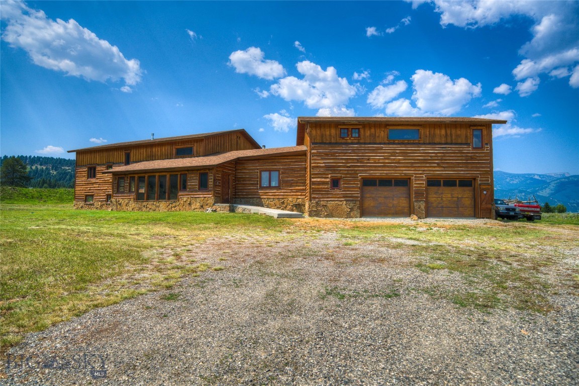 135 Twin Antler Drive