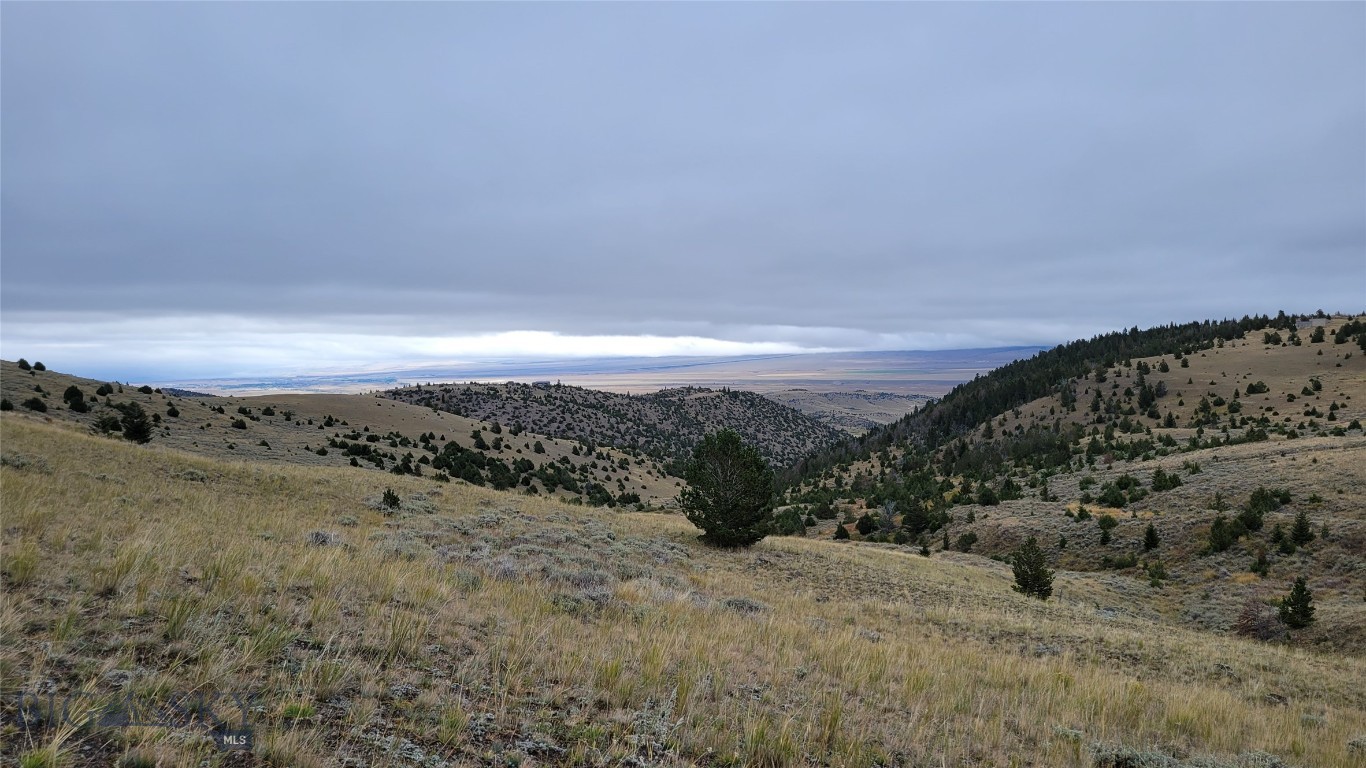 Shining Mountain Unit II - Land