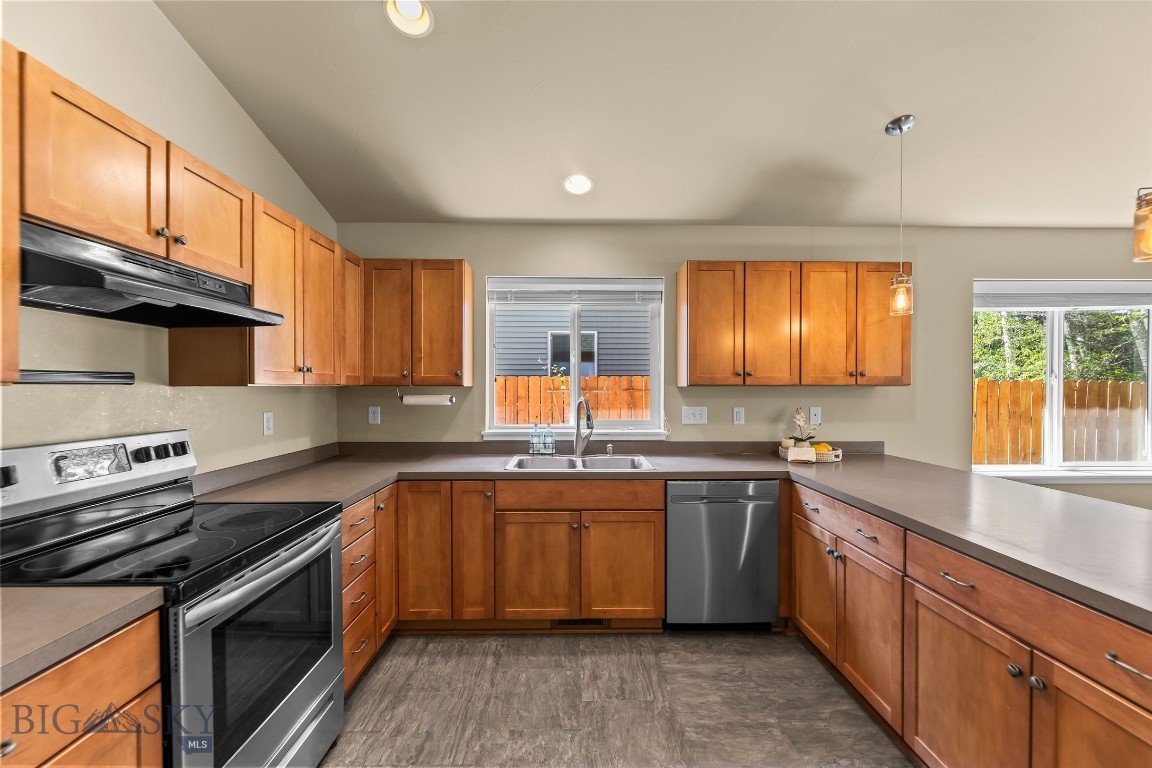 Meadowbrook Estates - Residential