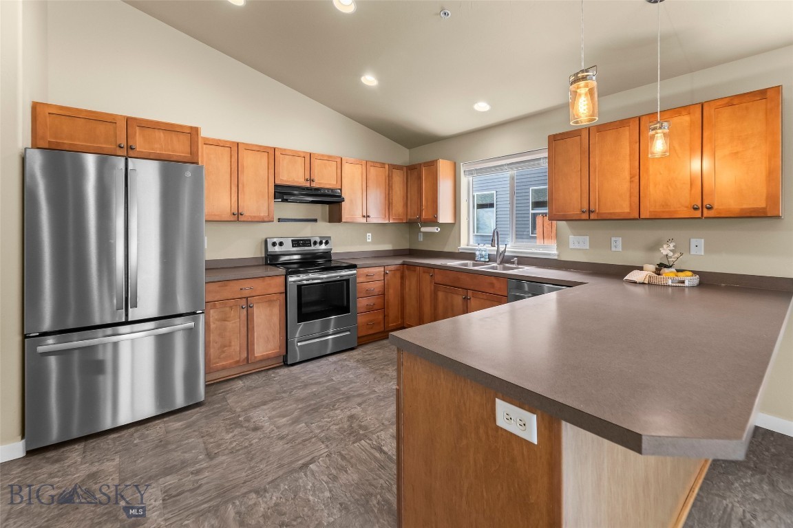 Meadowbrook Estates - Residential