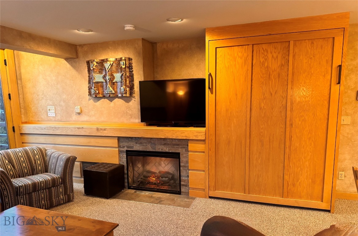 Shoshone Hotel Condos - Residential