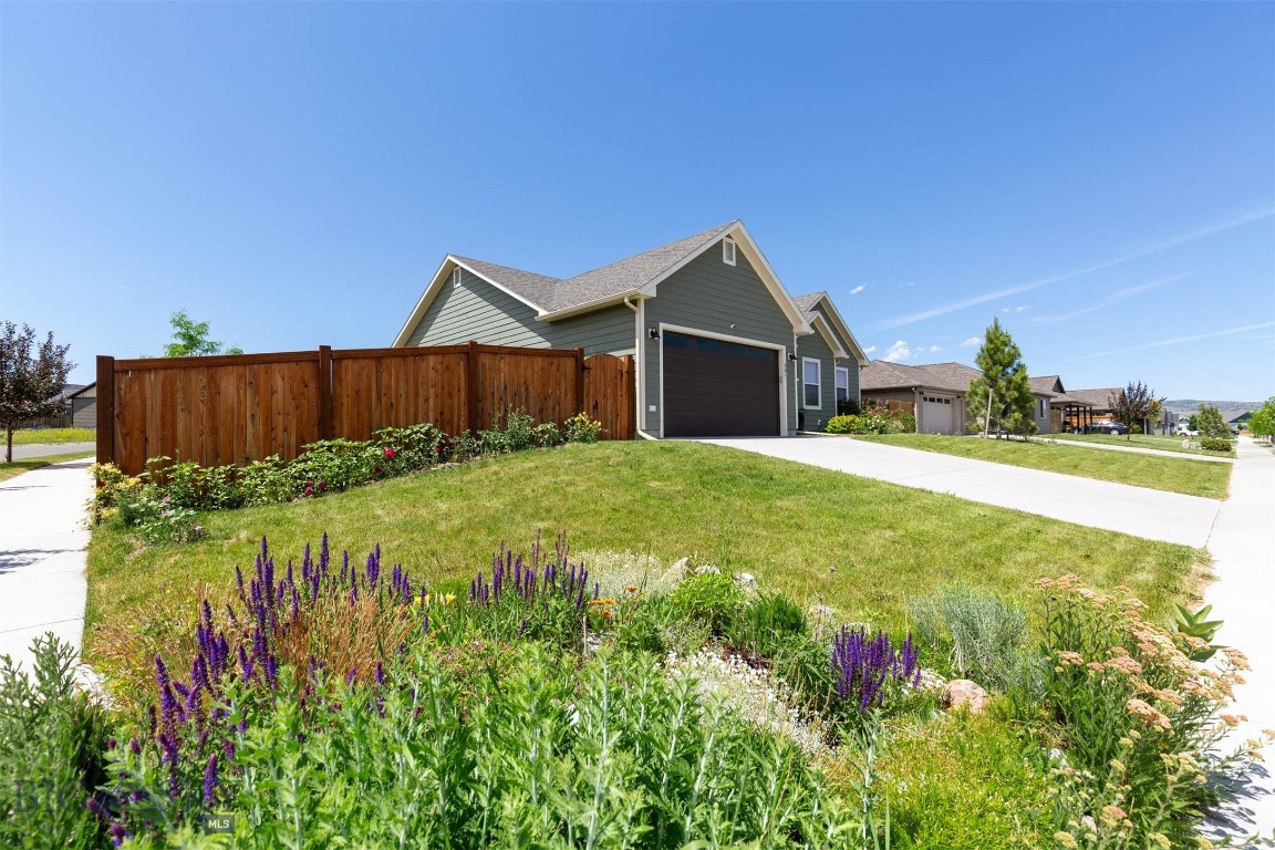 Discovery Vista - Residential