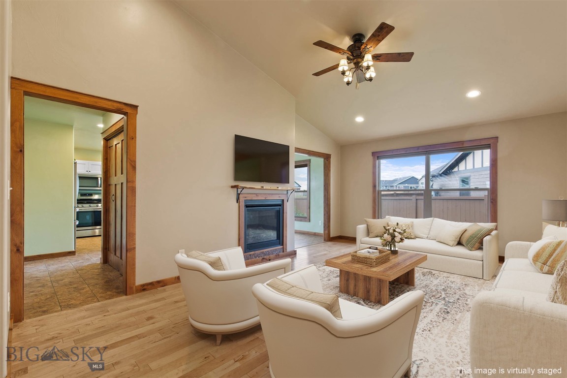 Discovery Vista - Residential