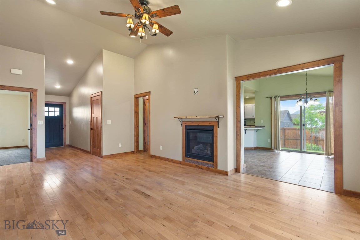 Discovery Vista - Residential