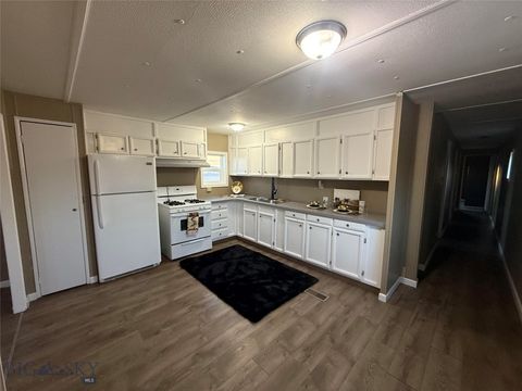 Photo of 685 5th Avenue, Ulm, MT 59485 (MLS # 408472)