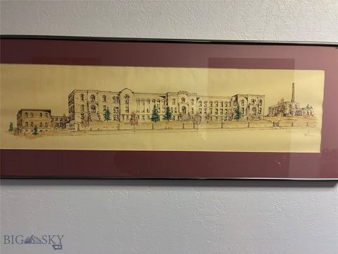 Photo of 1000 Fountain Terrace Dr #401, Lewistown, MT 59457 (MLS # 407964)