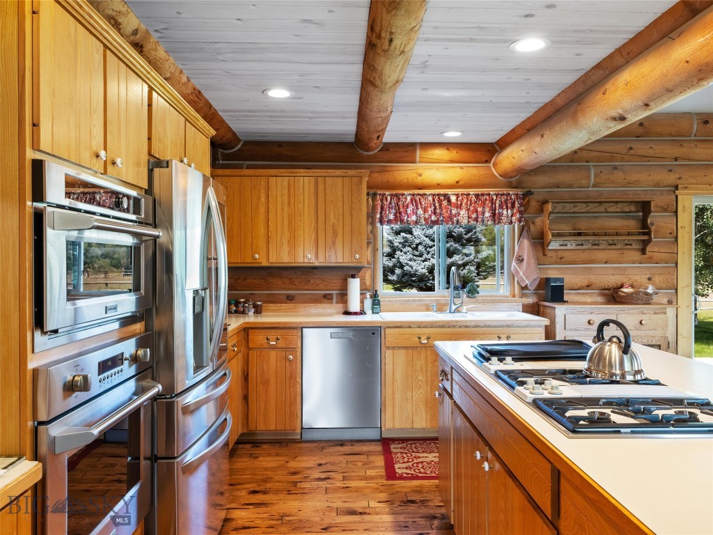 Cedar Meadows - Residential