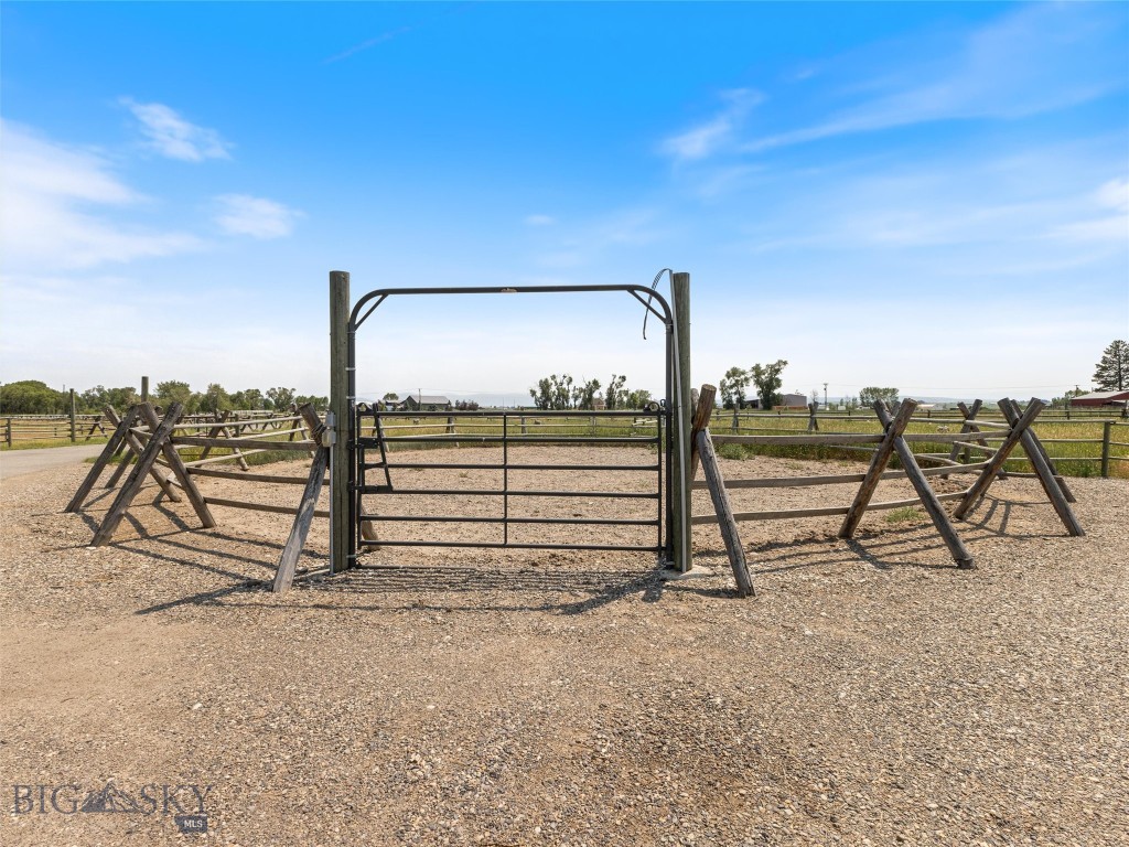 Cedar Meadows - Residential