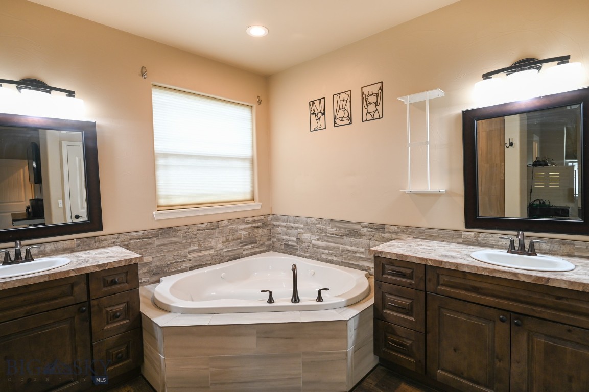 Elkridge Neighborhood - Residential