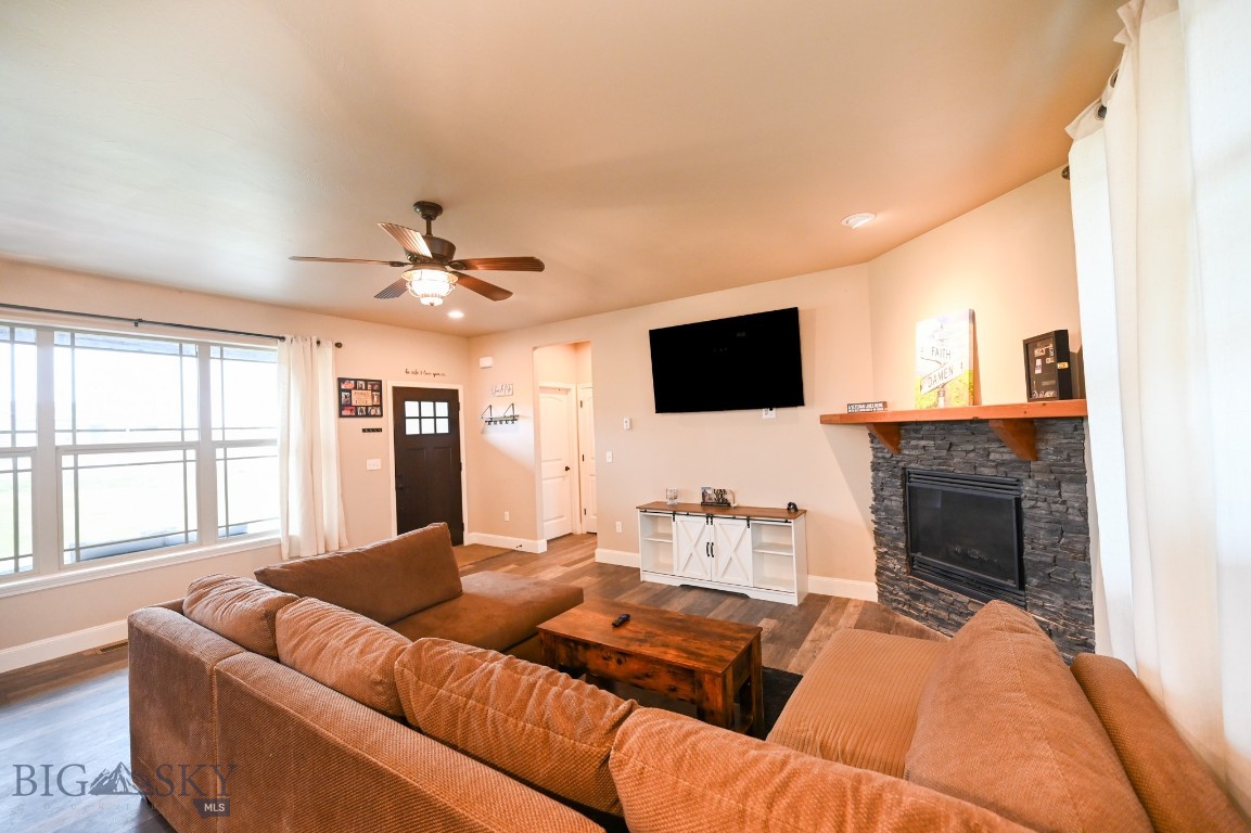 Elkridge Neighborhood - Residential