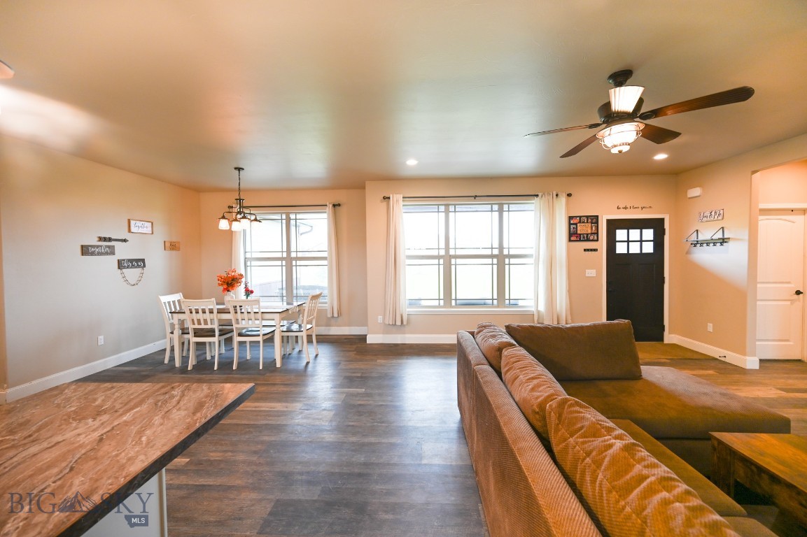 Elkridge Neighborhood - Residential