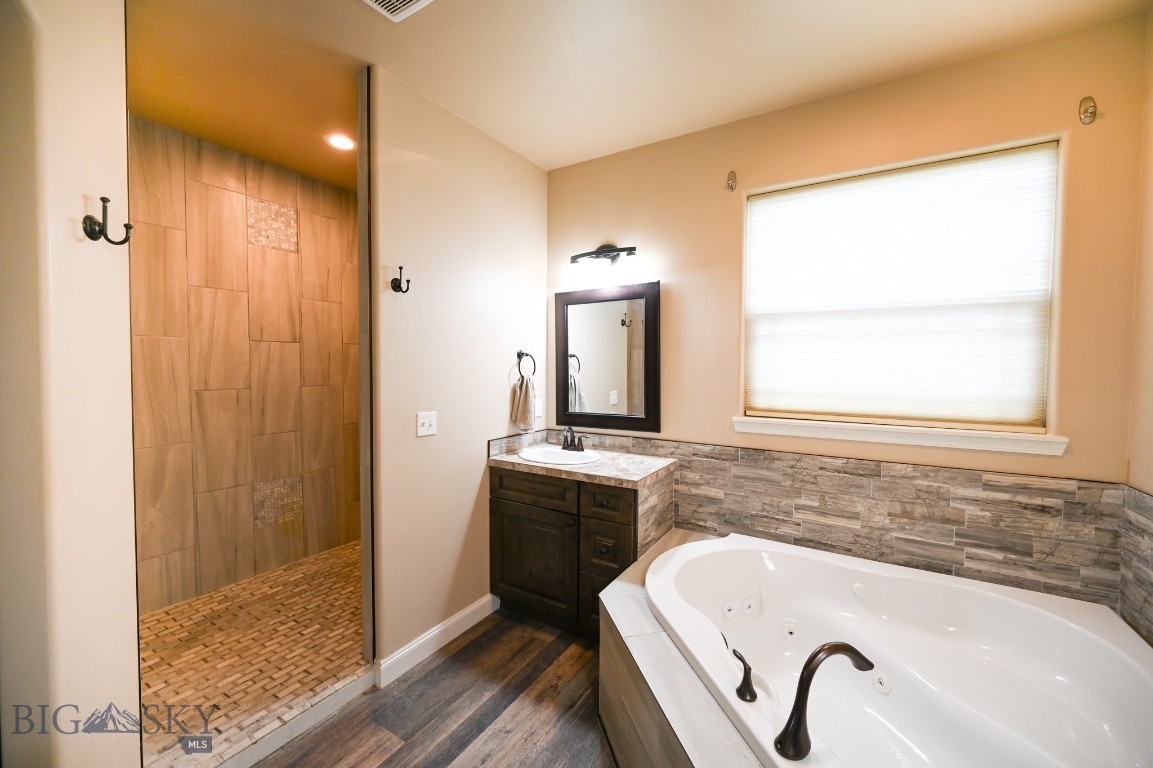 Elkridge Neighborhood - Residential