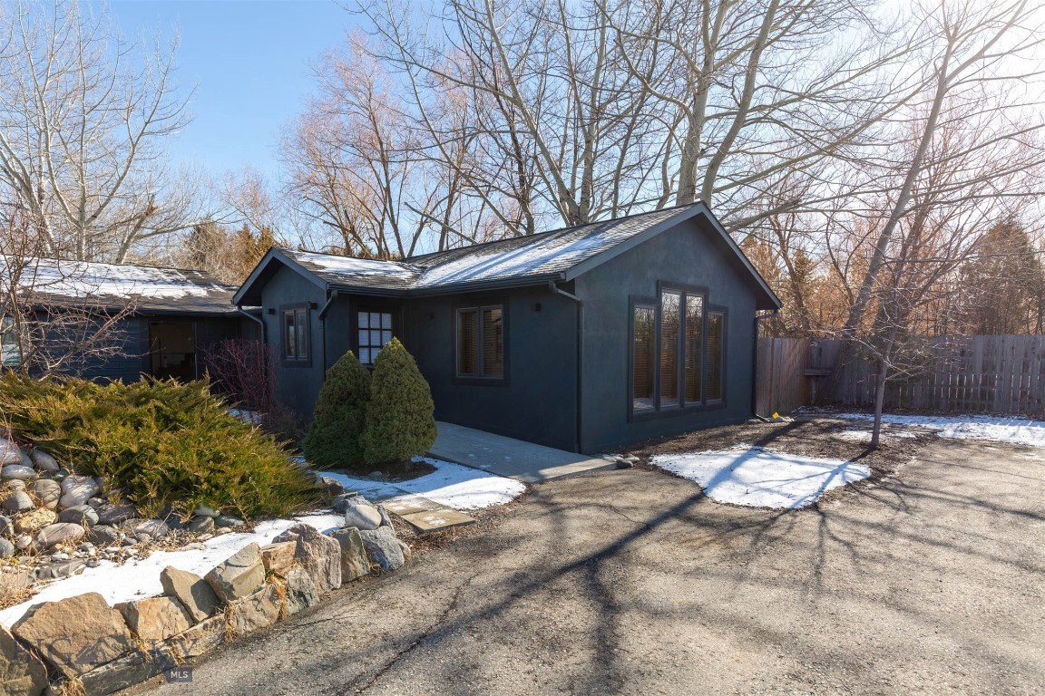 Edgewater Acres - Residential