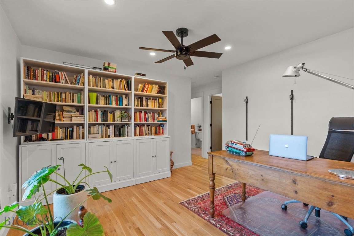 Edgewater Acres - Residential