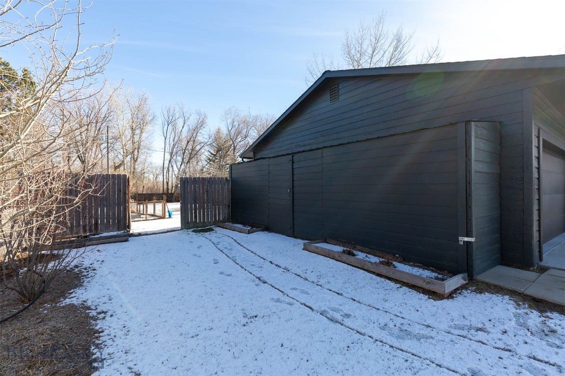 Edgewater Acres - Residential