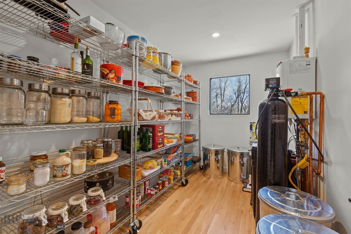 Edgewater Acres - Residential