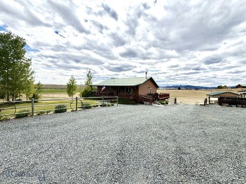 Photo of 3 Sun Valley Park, Whitehall, MT 59759 (MLS # 411521)
