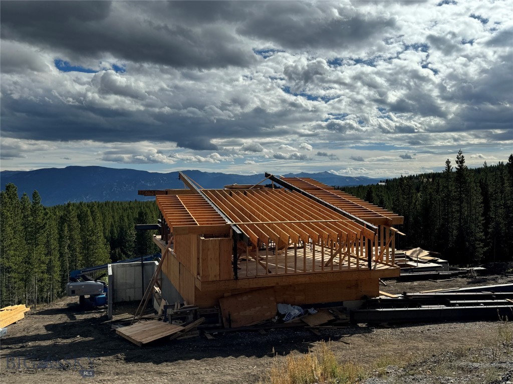 1195 EAGLE VIEW Trail