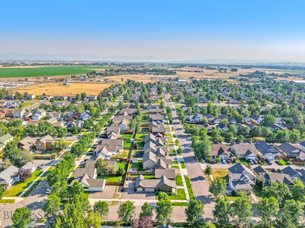 River Rock and Royal Village - Residential