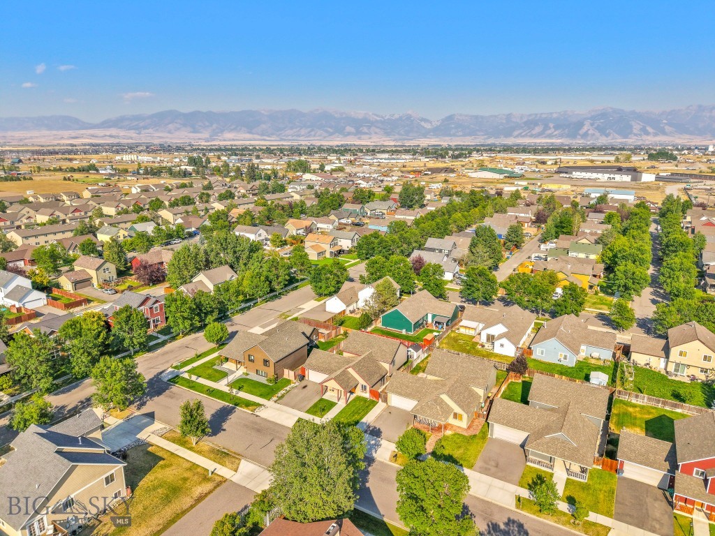 River Rock and Royal Village - Residential