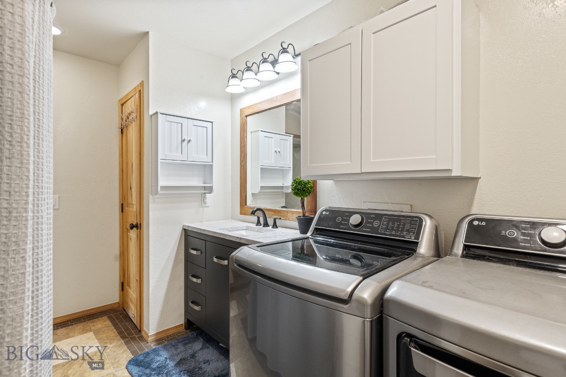 River Rock and Royal Village - Residential