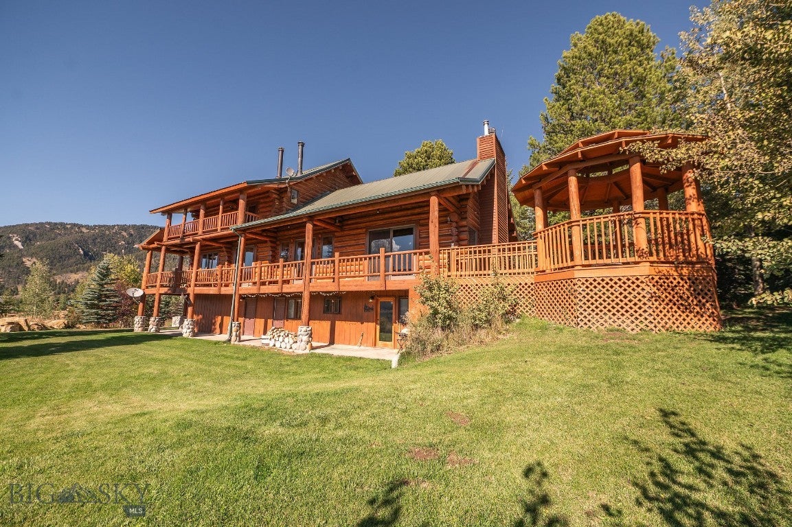 670 Lakeview Road