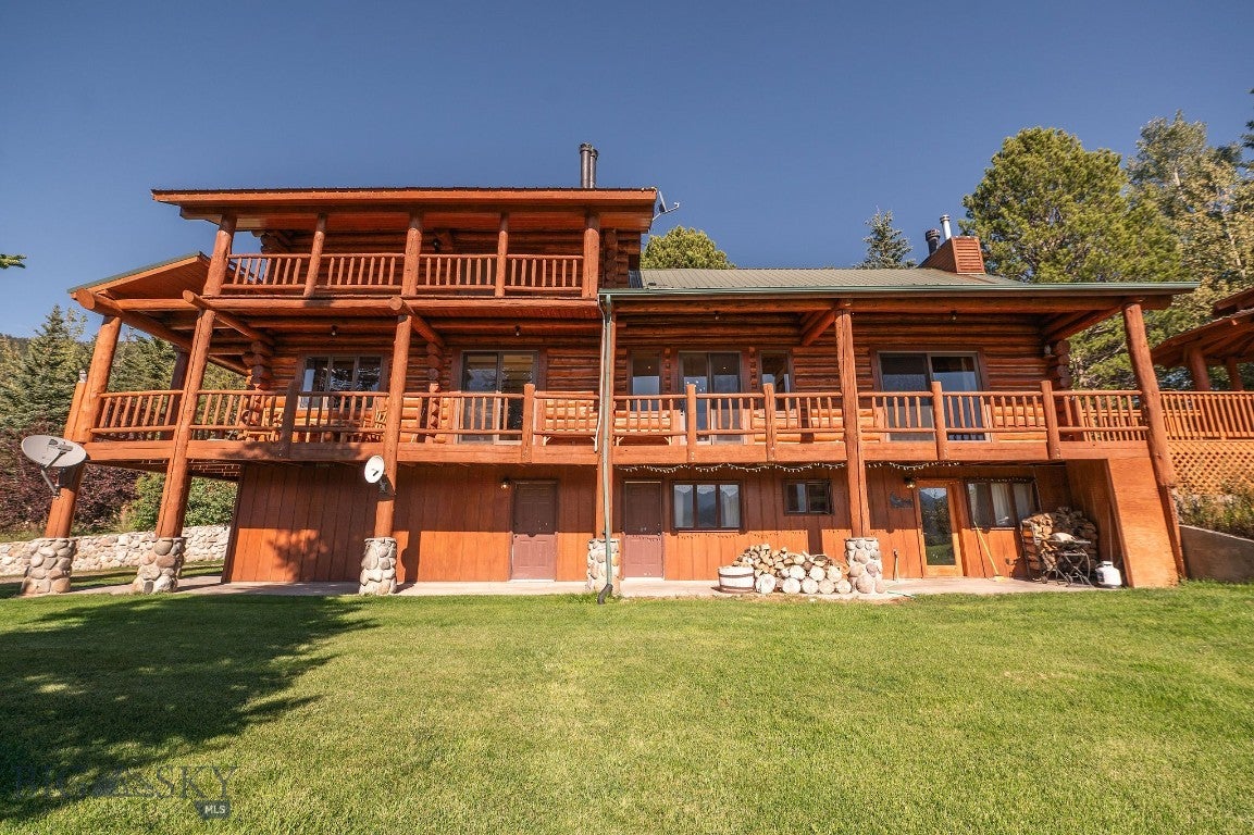 670 Lakeview Road