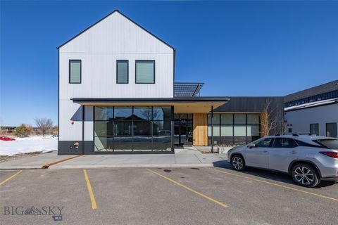 Photo of 3753 Equestrian Lane #102, Bozeman, MT 59718 (MLS # 400151)
